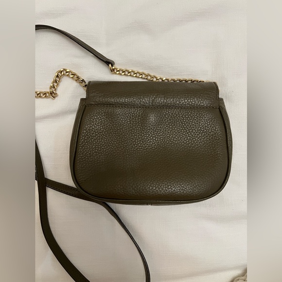 (SOLD) MICHAEL KORS BEDFORD SMALL SADDLE CROSSBODY, BAG - Picture 3 of 11